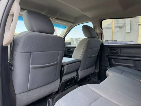 Used 2014 RAM 3500 Tradesman w/ Chrome Appearance Group AWD/4WD image 13