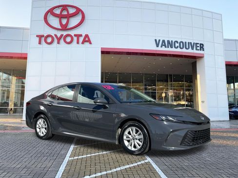 Certified 2025 Toyota Camry LE FWD image 1