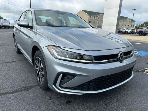 Used 2025 Volkswagen Jetta S FWD image 2
