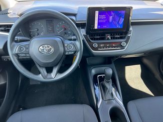 Used 2023 Toyota Corolla LE FWD video 2