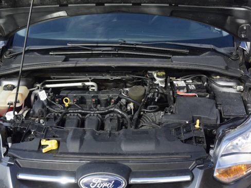 Used 2014 Ford Focus SE image 40