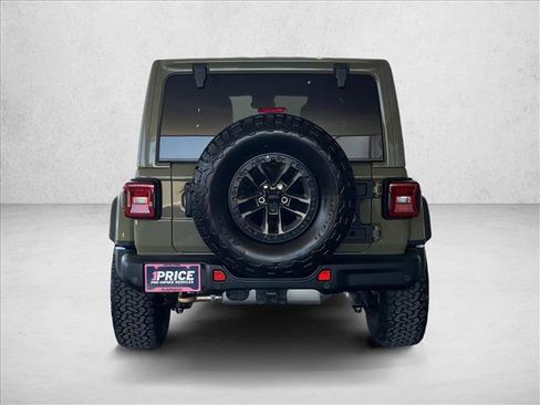 Used 2025 Jeep Wrangler Unlimited Rubicon 392 AWD/4WD image 8