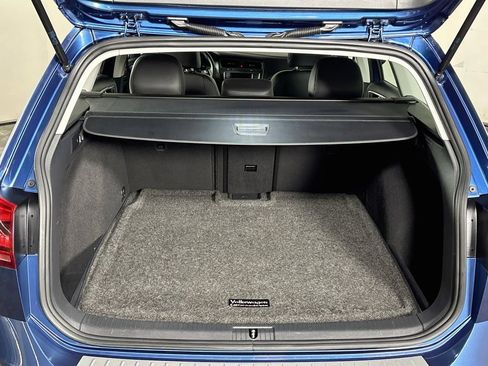 Used 2017 Volkswagen Golf Alltrack SE AWD/4WD image 21