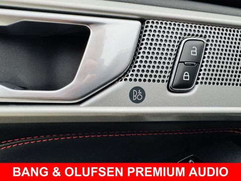 Used 2023 Ford Explorer ST-Line image 5