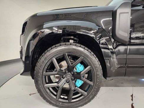 New 2026 Land Rover Defender 110 X-Dynamic SE AWD/4WD image 22