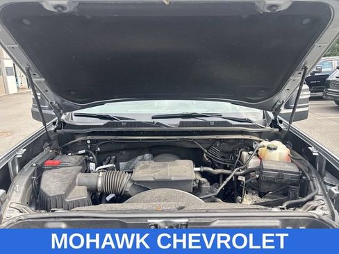 Used 2025 Chevrolet Silverado 2500 Custom w/ Custom Value Package AWD/4WD image 29