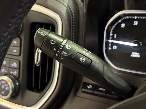 Used 2020 GMC Sierra 3500 Denali w/ Denali Ultimate Package image 24