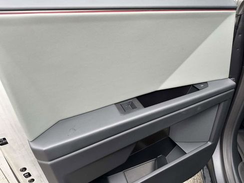 Used 2024 Tesla Cybertruck AWD Crew Cab image 24