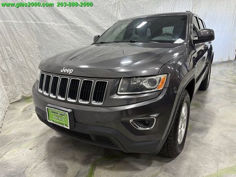 Used 2016 Jeep Grand Cherokee Laredo w/ Quick Order Package 23E AWD/4WD image 1