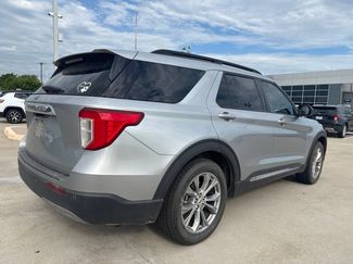 Used 2023 Ford Explorer XLT w/ Equipment Group 202A RWD video 3