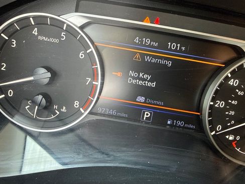 Used 2020 Nissan Altima 2.5 SR w/ Premium Package FWD image 7