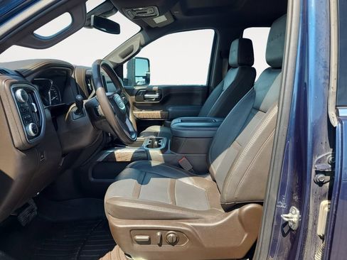 Used 2021 GMC Sierra 3500 Denali AWD/4WD image 9