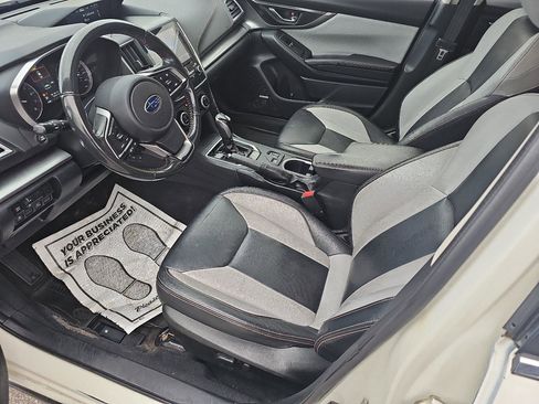 Used 2019 Subaru Crosstrek 2.0i Limited w/ Moonroof Package w/Navigation image 10