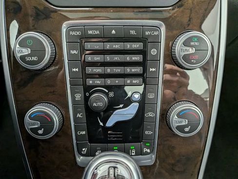 Used 2016 Volvo S80 T5 Platinum w/ Climate Package image 21