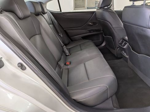 Used 2023 Lexus ES 350 w/ Premium Package image 34