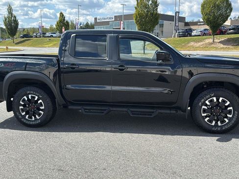 Used 2023 Nissan Frontier PRO-4X w/ Tow Package image 4