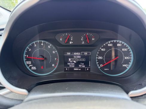 Used 2023 Chevrolet Malibu LT FWD image 14