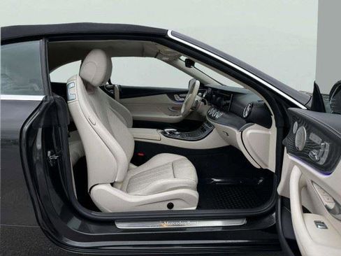 Used 2023 Mercedes-Benz E 450 4MATIC Cabriolet image 36