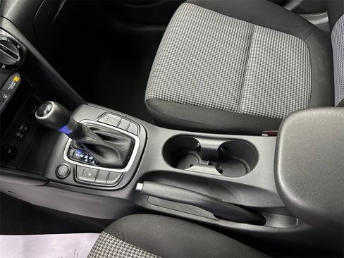 Used 2021 Hyundai Kona SEL w/ Cargo Package image 29