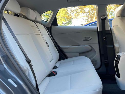 Used 2024 Hyundai Kona SEL image 27