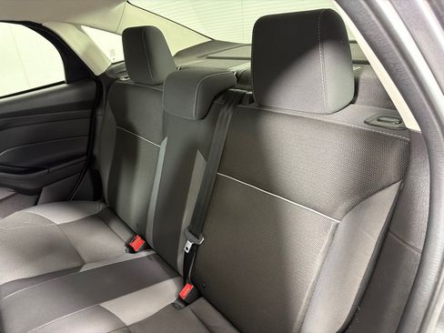 Used 2014 Ford Focus SE FWD image 17