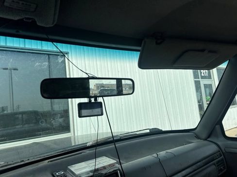 Used 1995 Ford F150 4x4 Regular Cab image 22