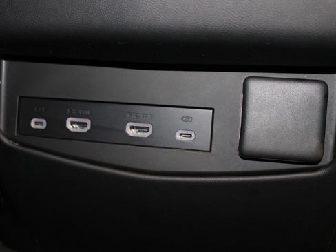 Used 2024 Cadillac Escalade Sport w/ Touring Package AWD/4WD image 37