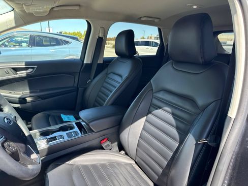 Used 2024 Ford Edge SEL w/ Convenience Package AWD/4WD image 6