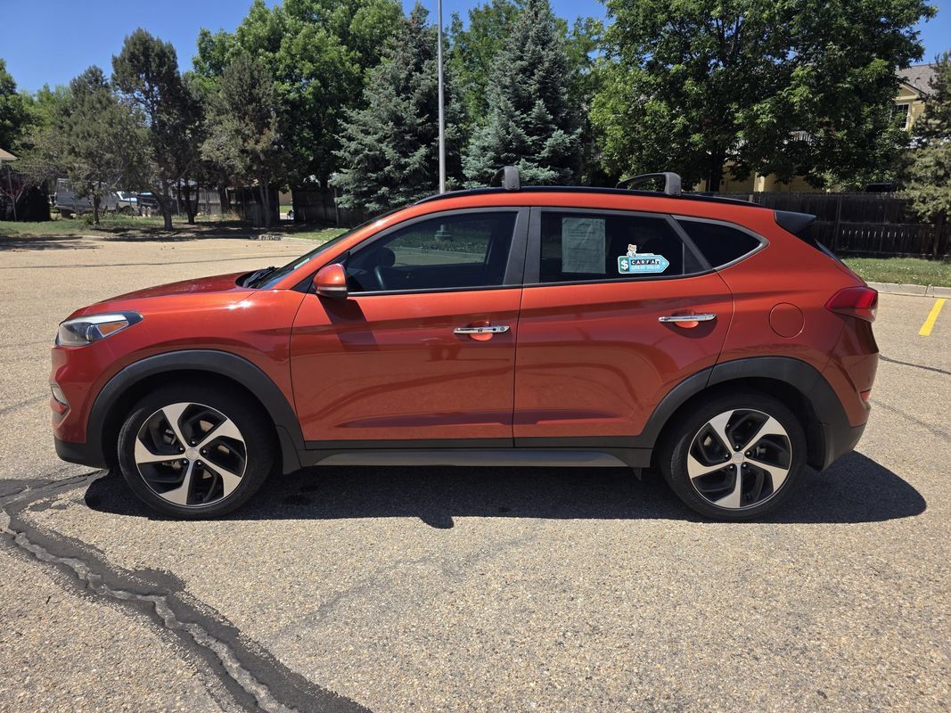 Used 2016 Hyundai Tucson Limited w/ Option Group 03 AWD/4WD image 2
