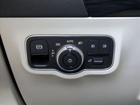 Certified 2026 Mercedes-Benz GLA 250 image 10