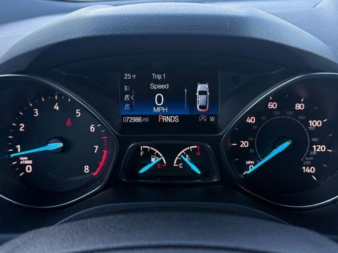 Used 2018 Ford Escape SE image 30