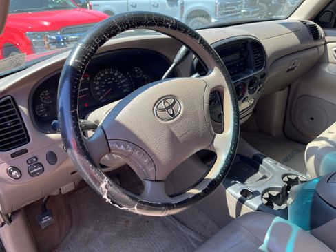 Used 2005 Toyota Tundra Limited AWD/4WD image 12