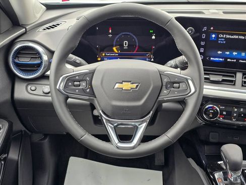 New 2026 Chevrolet Trax LT w/ Driver Confidence Package FWD image 14
