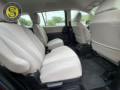 Used 2015 MAZDA MAZDA5 Sport FWD image 20
