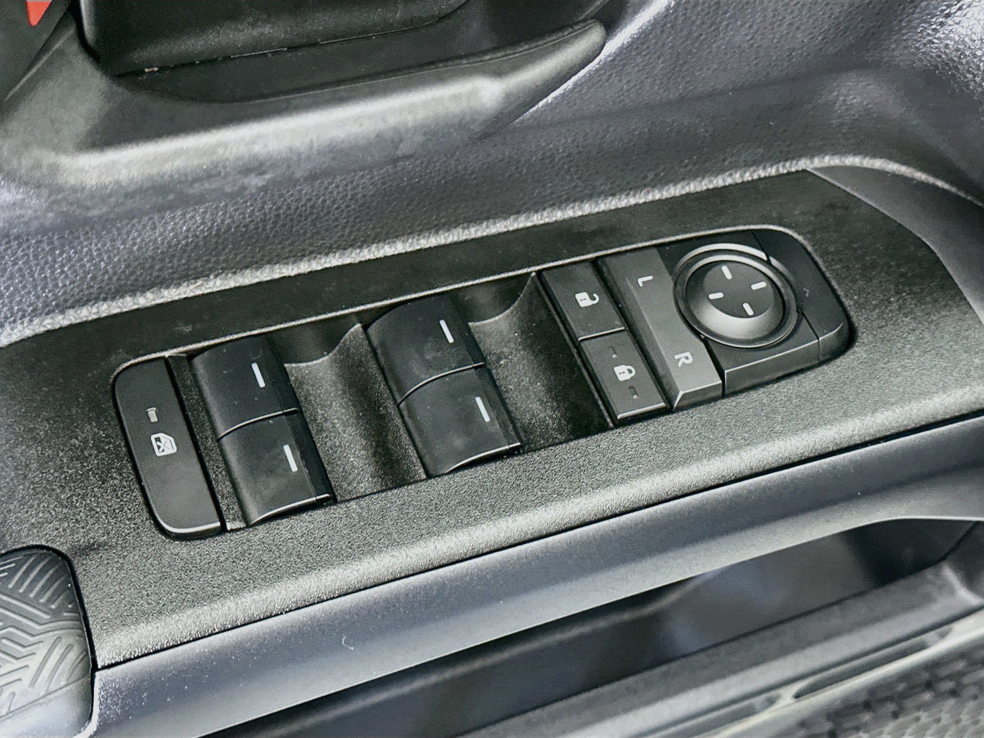 Used 2025 Toyota 4Runner TRD Sport AWD/4WD image 15