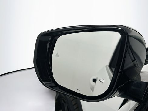 Used 2022 Jeep Grand Cherokee L Limited w/ Black Appearance Package image 16