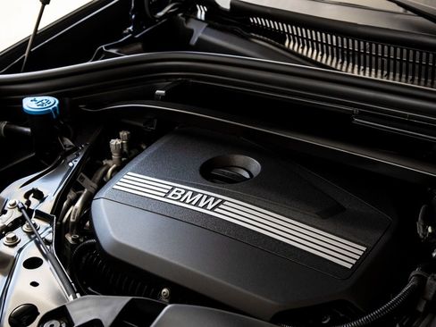 Certified 2025 BMW X1 xDrive28i w/ Technology Package image 34