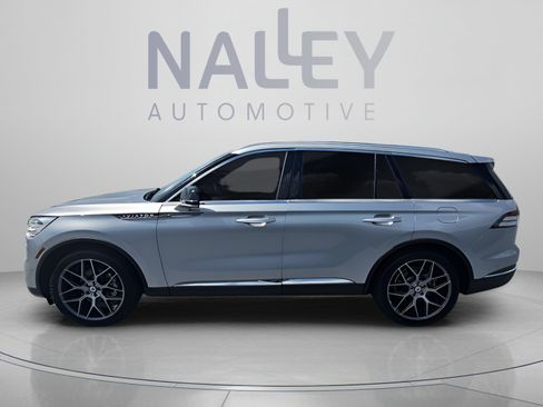 Used 2022 Lincoln Aviator Reserve w/ Equipment Group 201A RWD image 2