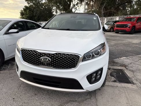 Used 2017 Kia Sorento SX AWD/4WD image 7