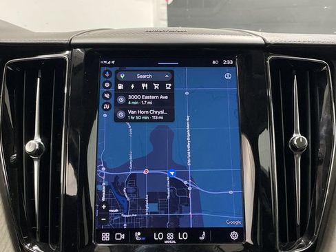 Used 2022 Volvo XC60 T8 Inscription w/ Advanced Package image 10