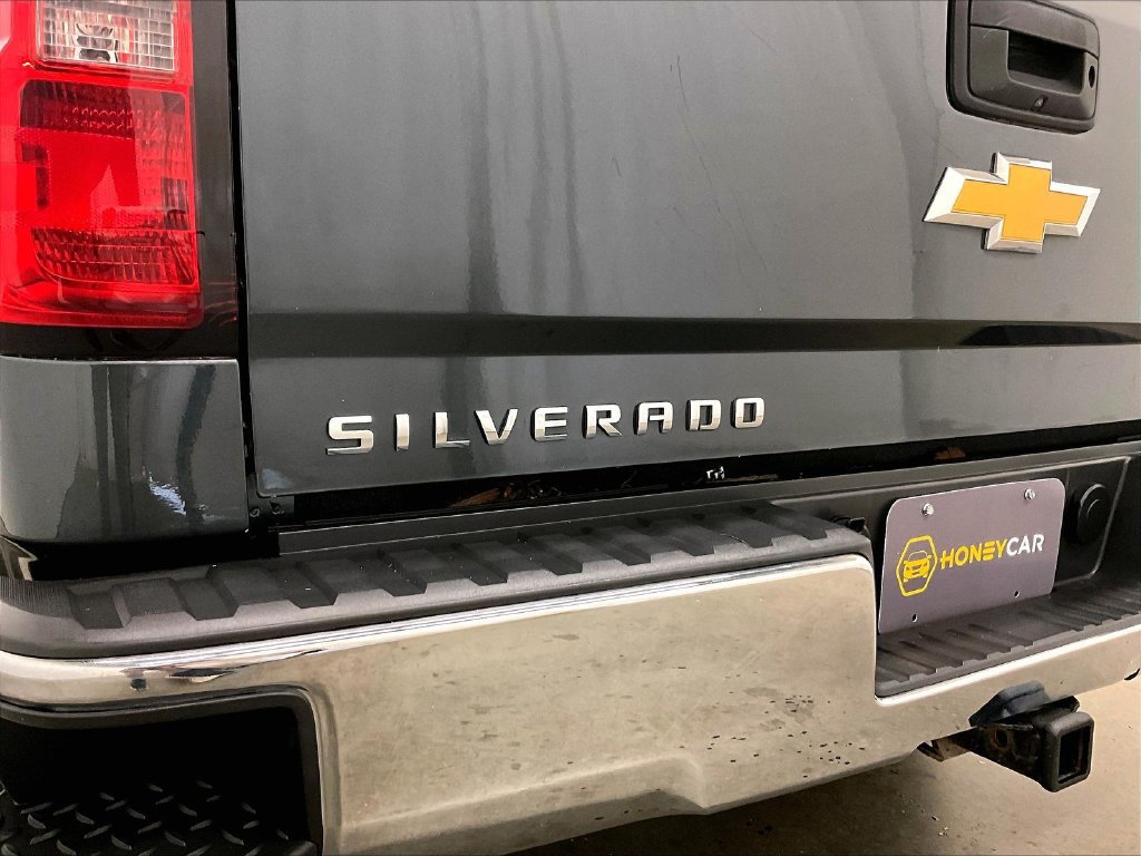 Used 2018 Chevrolet Silverado 1500 LT w/ All Star Edition AWD/4WD image 24