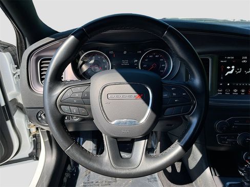 Used 2023 Dodge Charger SXT image 9