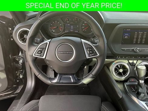 Used 2021 Chevrolet Camaro LT w/ RS Package image 8