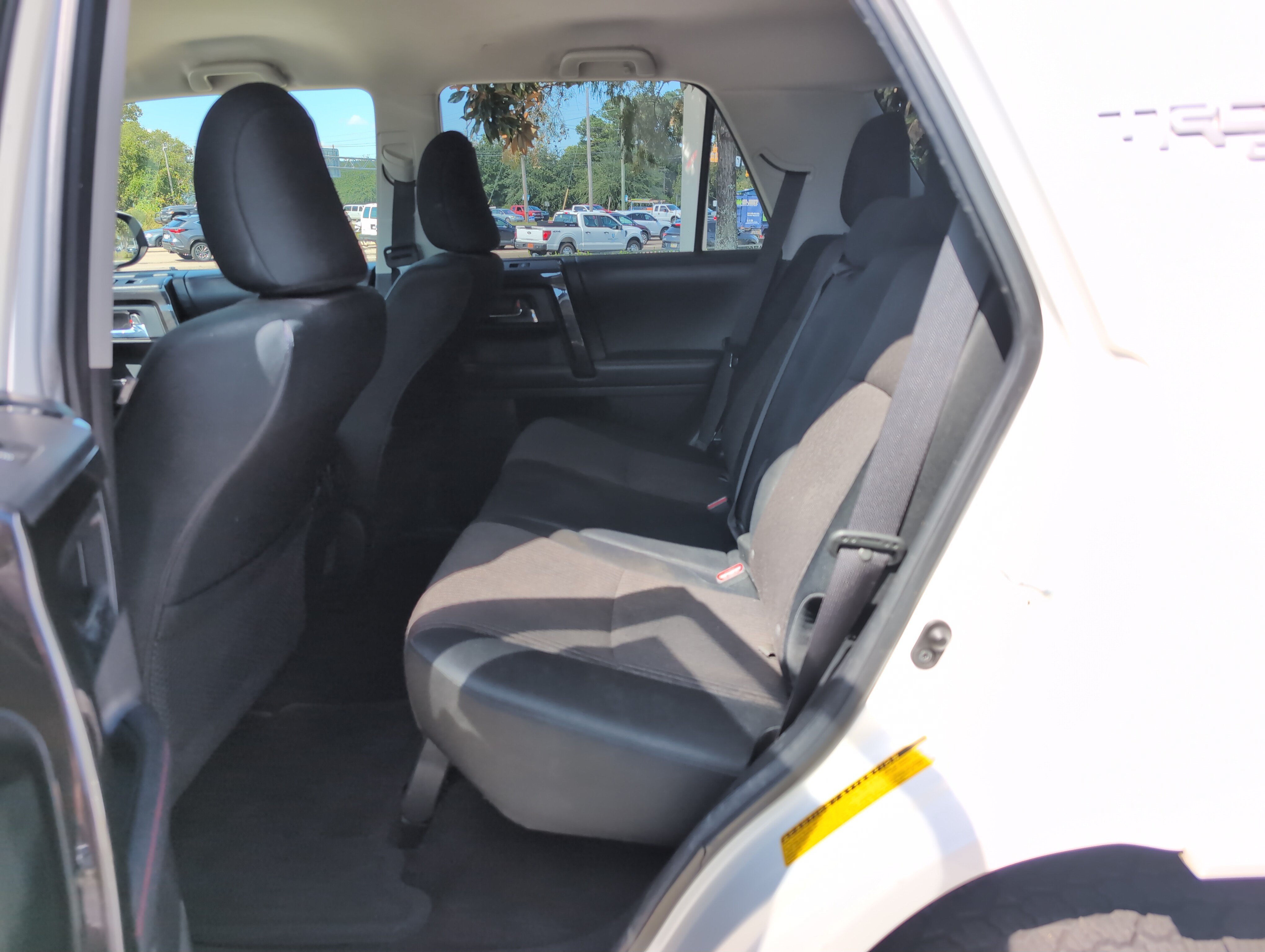 Used 2020 Toyota 4Runner TRD Off-Road AWD/4WD image 30