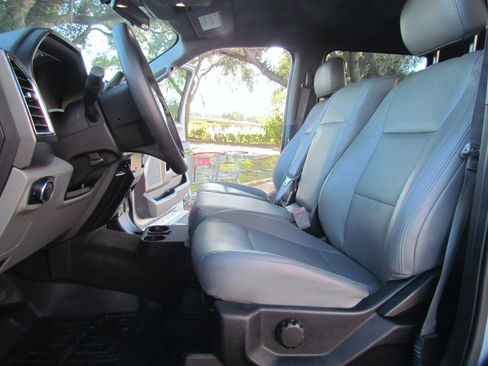 Used 2018 Ford F250 XLT image 23