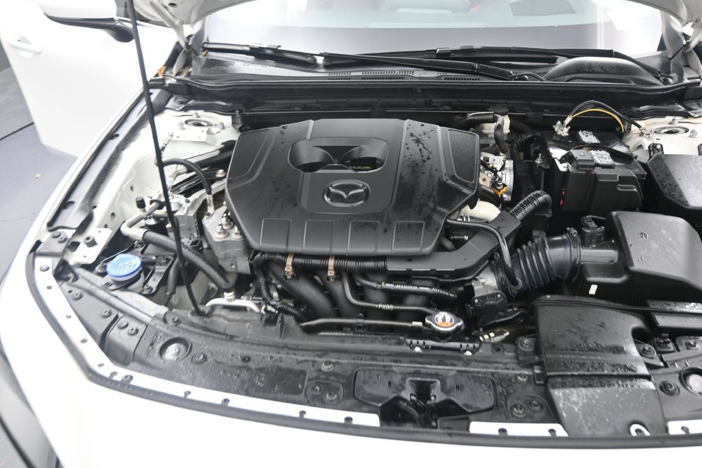 Used 2023 MAZDA MAZDA3 s AWD/4WD image 21