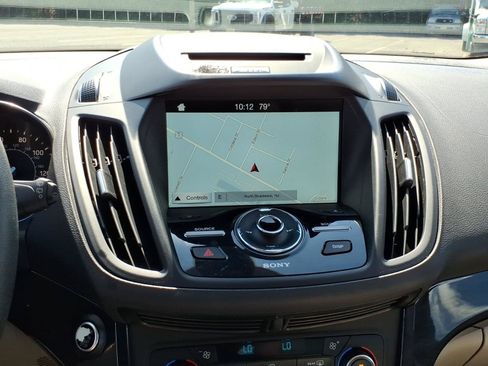 Used 2017 Ford Escape Titanium AWD/4WD image 22