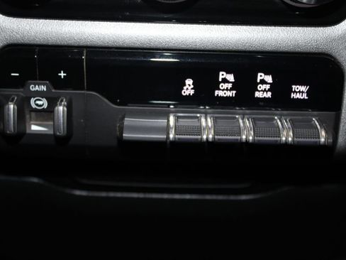 Used 2025 RAM 1500 Lone Star AWD/4WD image 38