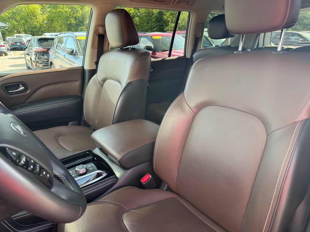 Used 2023 INFINITI QX80 Premium Select w/ Cargo Package AWD/4WD image 17