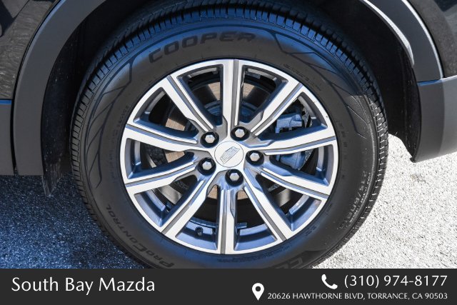 Used 2019 Cadillac XT4 Sport w/ Driver Awareness Package AWD/4WD image 10